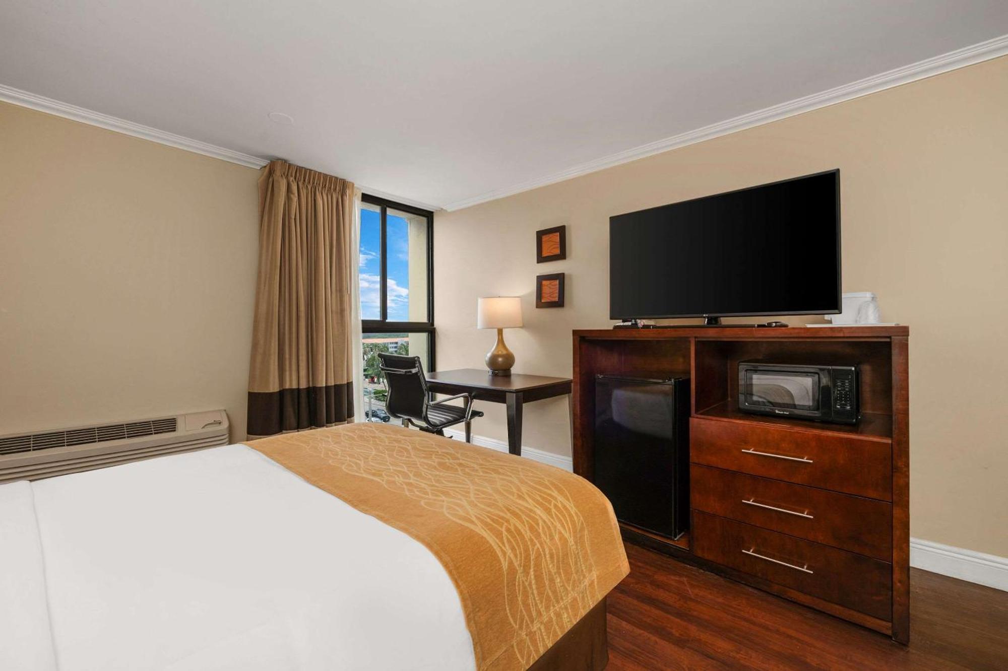 Comfort Inn Oceanside Deerfield Beach Exteriör bild
