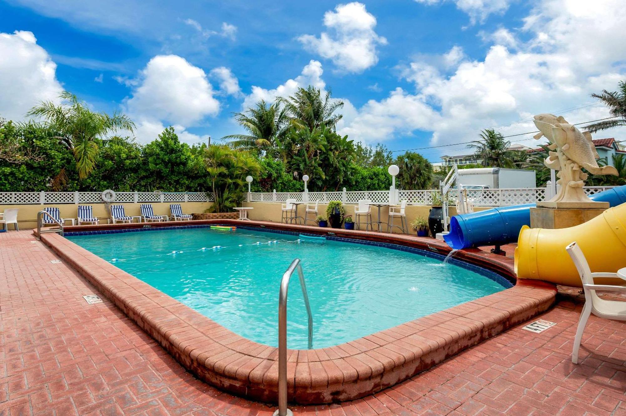 Comfort Inn Oceanside Deerfield Beach Exteriör bild